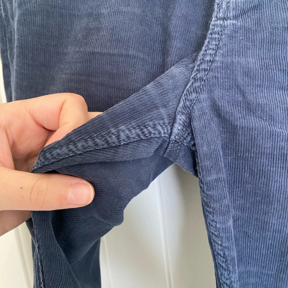 H&M girl’s navy corduroy pants — size 12/13 youth - Picture 2 of 8